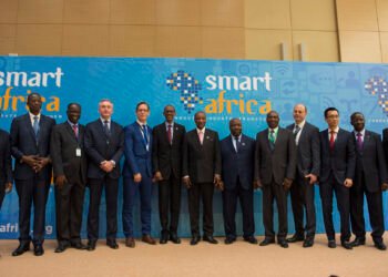 Les dirigeants de l’alliance Smart Africa vont réduire le coût d’Internet de 50 %